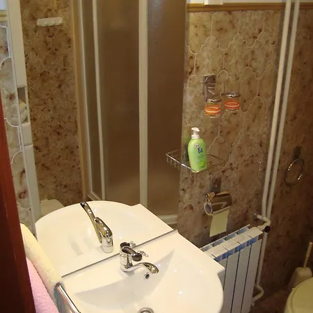 Apartment 1 *